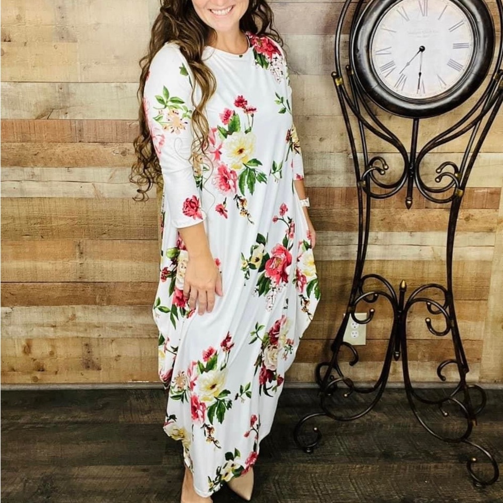 Parachute dress NWT Size Small